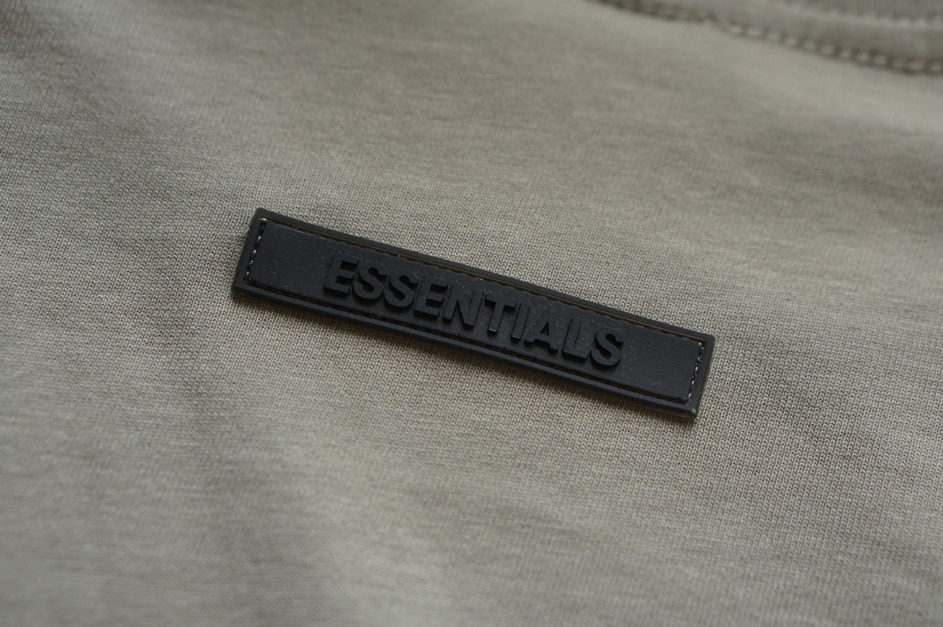 Basic - Style Embossed Loose Short - Sleeve Top