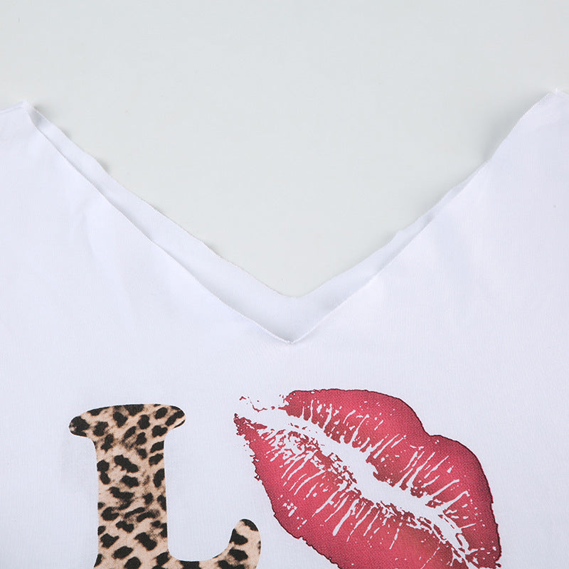 Leopard Lip Print LOVE Short - Sleeve T - Shirt